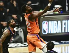 IM体育app-包含加拿大男篮碾压尼日利亚男篮，乔治·希尔爆发神勇的词条