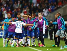 IM体育官网入口-法国联赛局势白热化，各队拼尽全力