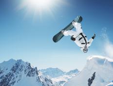 IM体育社区互动入口-杜兰特末节封神，雄鹿攻防一体完胜灰熊