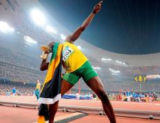 IM体育官方平台-哈弗茨点燃赛场，伊拉克淘汰佛罗伦萨，足球世界的多元叙事