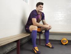 IM体育官方平台-天使之翼划破旧梦，迪马利亚在老特拉福德的无声宣言