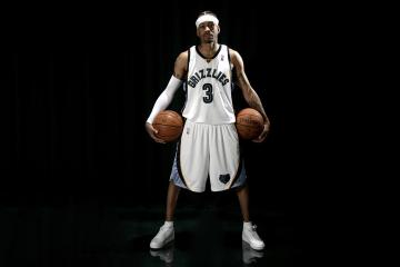 IM体育app-逆风翻盘与稳如磐石，日本队逆转印度队，陈雨菲带队彰显团队韧性