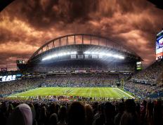 IM体育赛事直播入口-汉密尔顿关键制胜，阿斯顿马丁上演史诗级翻盘，终结法拉利时代