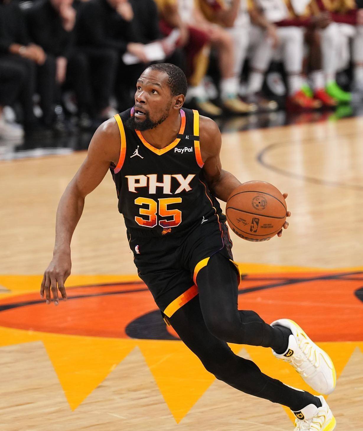 IM体育app-波兰男篮血洗魔术，杜兰特爆发神勇