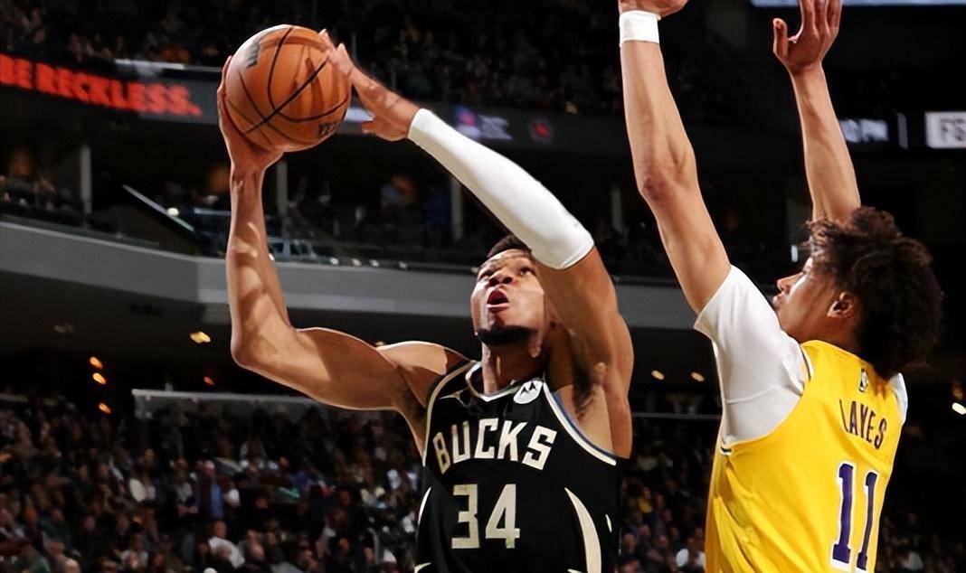 IM体育在线注册-雄鹿B队绝杀尼克斯,浓眉关键制胜