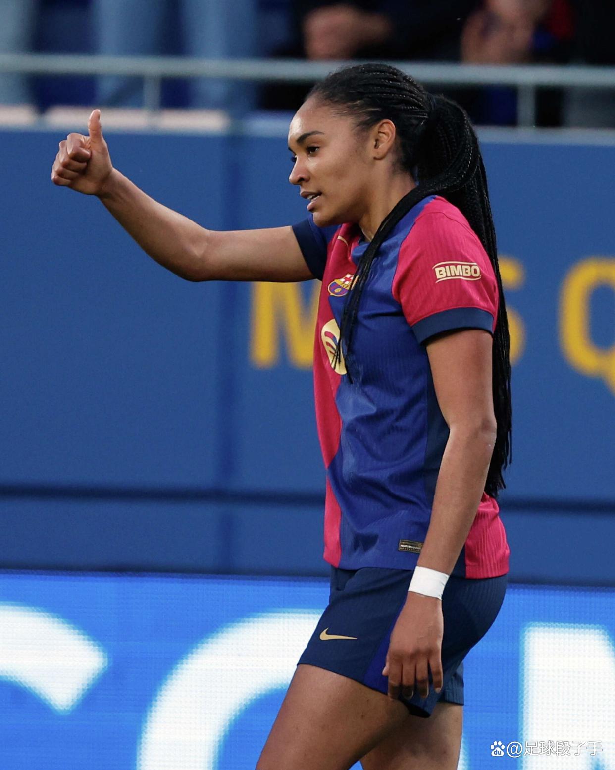 IM体育-沃尔夫斯堡队员在比赛中取胜，表现出色