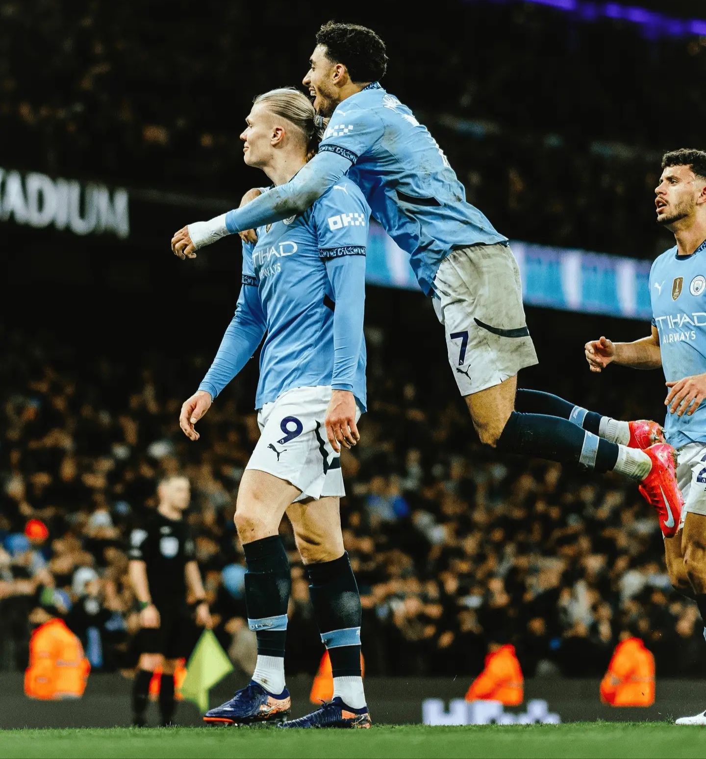 IM体育下载-曼城逆转成功,期待在八强战斗!