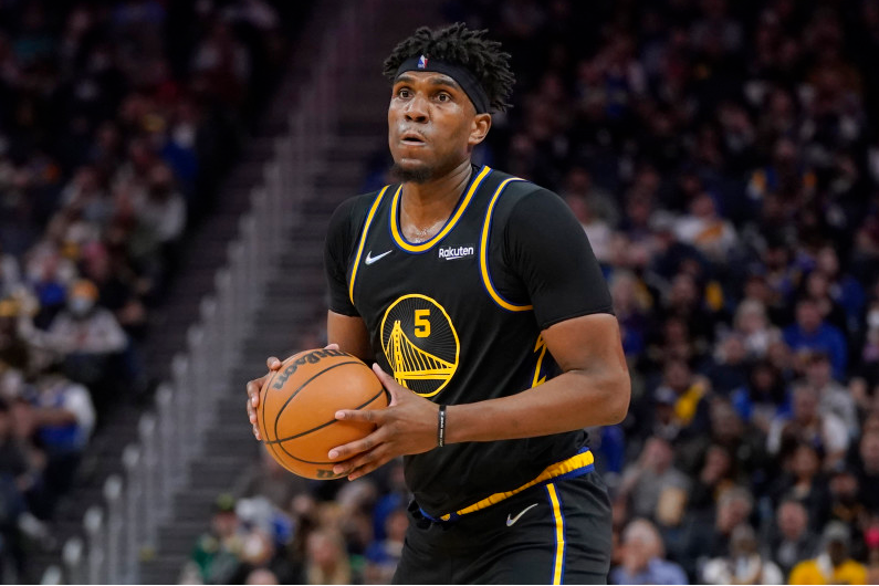 IM体育官网-包含米卢斯中场表现出色,或将成为球队夺冠的关键的词条