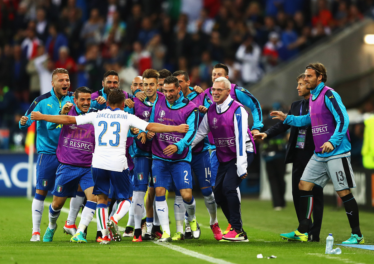 IM体育官网入口-法国联赛局势白热化,各队拼尽全力