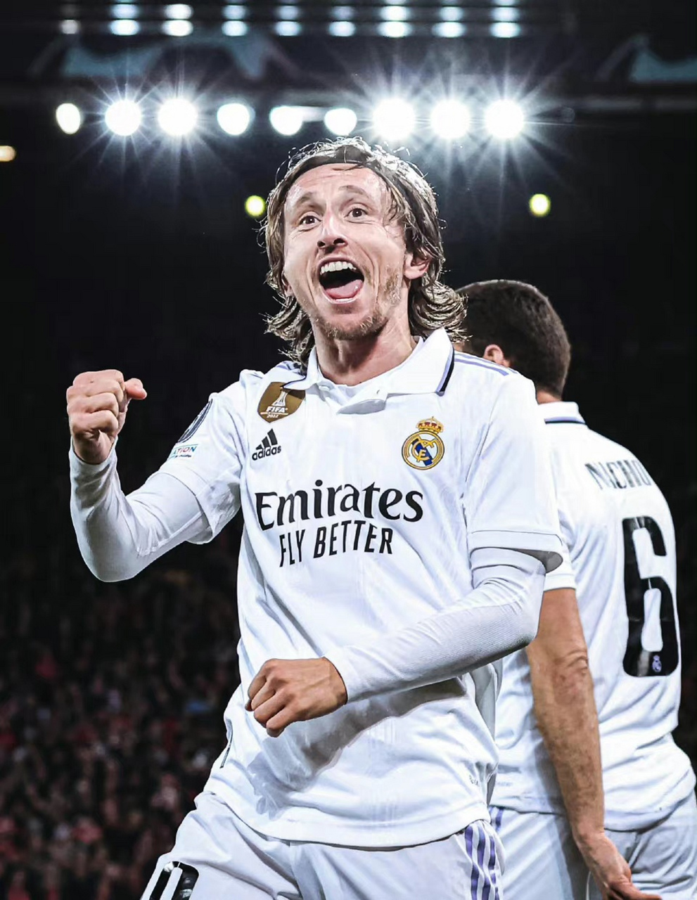 IM体育下载-包含皇家马德里惊险逆转,取得宝贵三分的词条