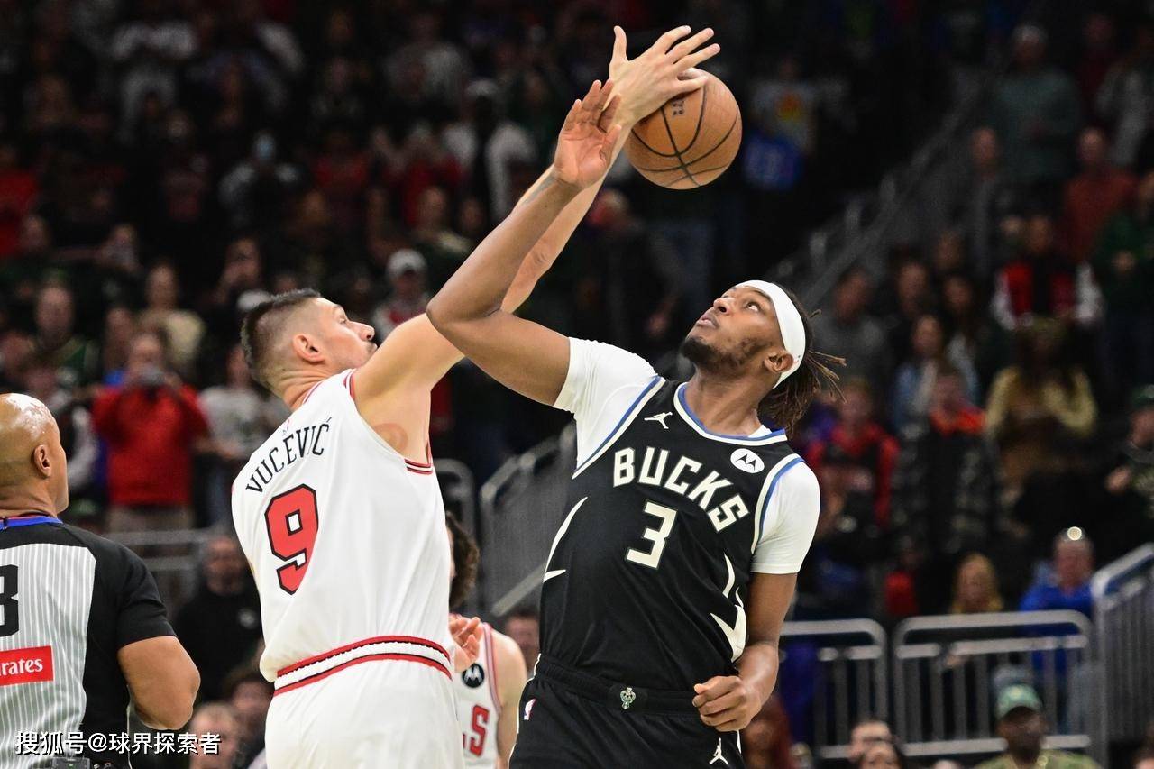 IM体育app-雄鹿主场击败人，横扫常规赛对手