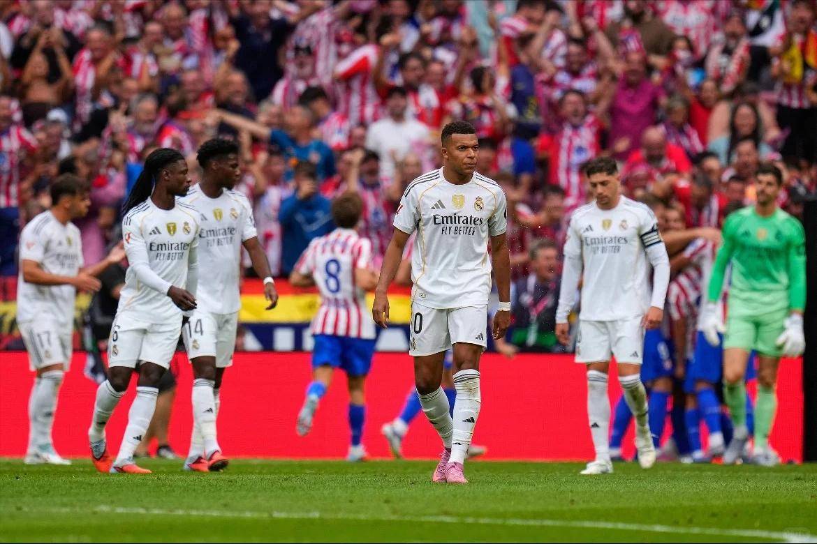 IM体育-马德里德比惊心动魄，皇马逆袭夺冠