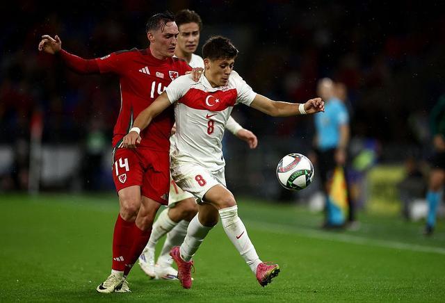 IM体育动画直播通道-土耳其轻取希腊，楚阿梅尼统治全场的简单介绍